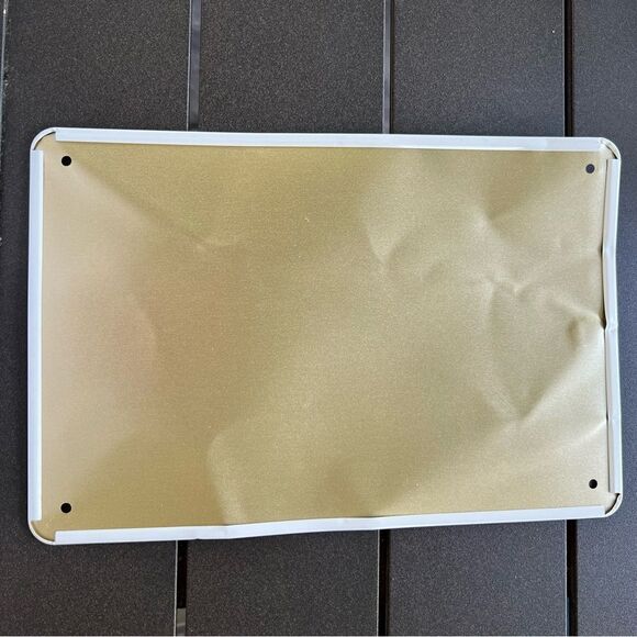 Aluminum Tin Reindeer in a Holiday Scene 8 x 12” - Picture 3 of 3